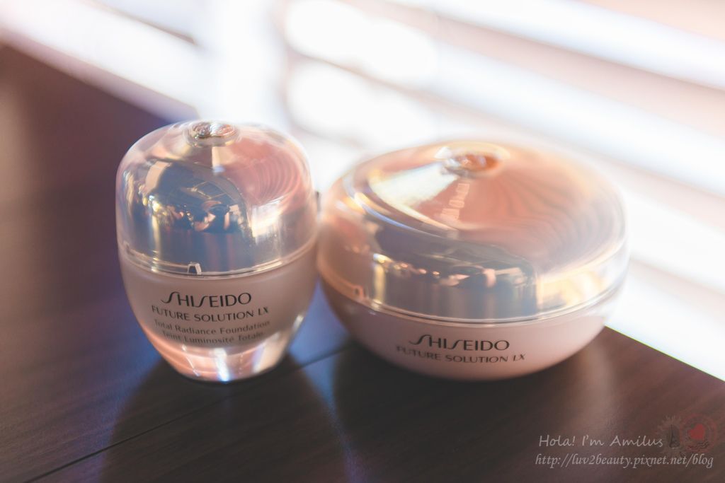 底粧 問題肌膚也愛用 預約未來的美 資生堂國際櫃 時空琉璃御藏高亮采粉霜 蜜粉 愛蜜 樂芙愛美麗 痞客邦