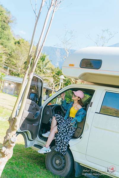 45 懶人露營_鈦美露營車.jpg