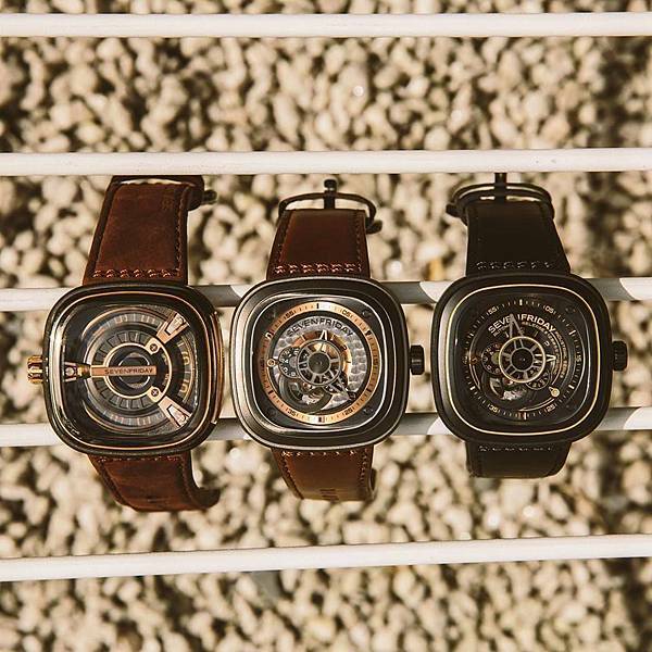 SEVENFRIDAY