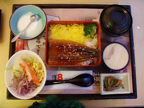 定食8-鰻魚飯