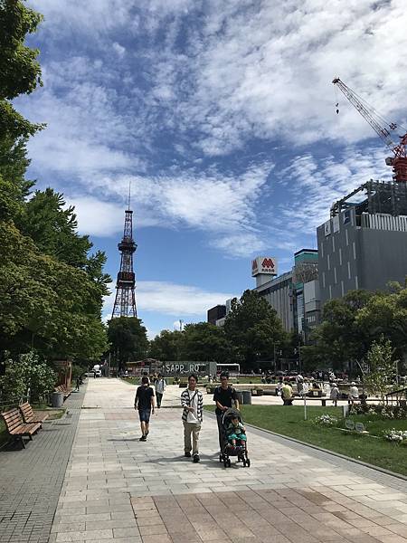 2023暑假三合一北海道行Day2-2：大通公園、北菓樓