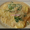 1696187289-Chicken Cannelloni.jpg