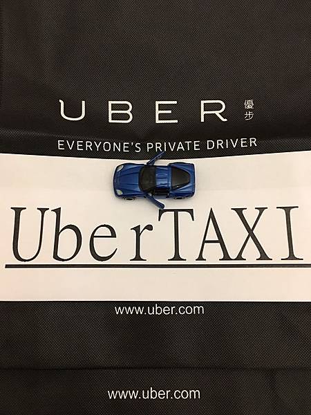 ubertaxi3.jpg