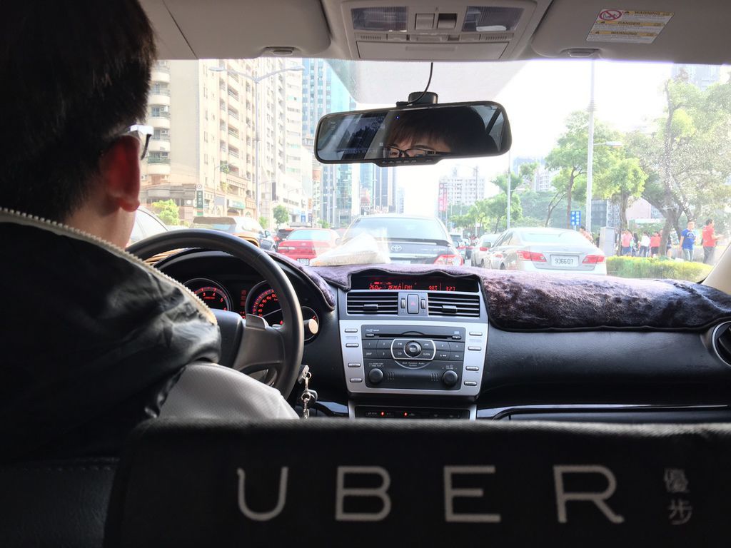 uber driver hk.jpg