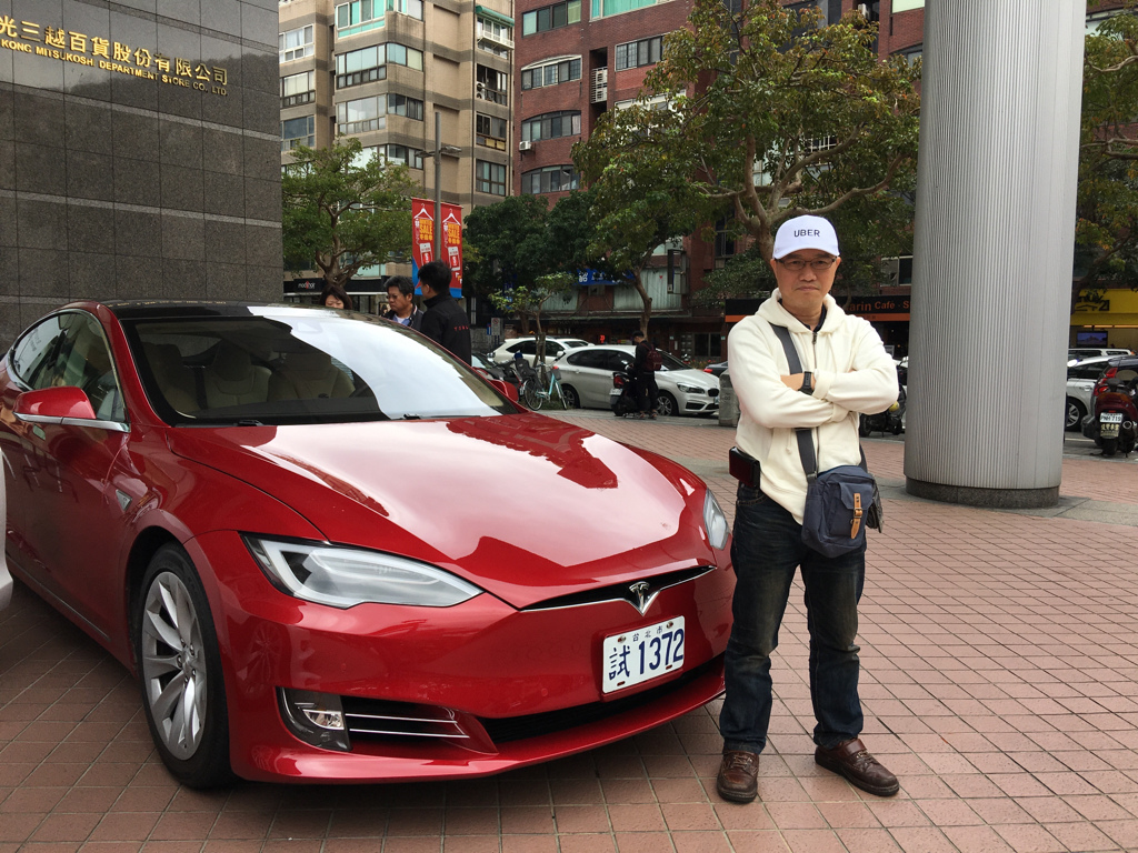 [Taiwan送餐]*Uber機車咧！ubereats機車送