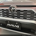 RAV 4 RAV4.jpg