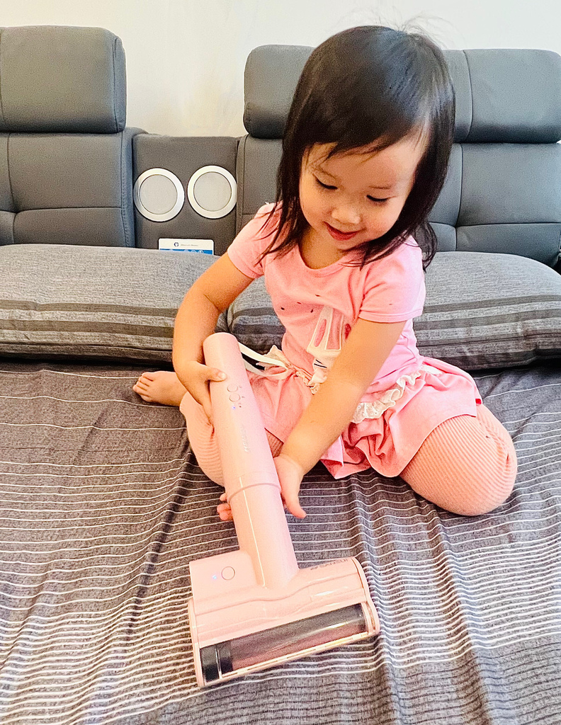 IMG_9866.JPG 無線手持吸塵器推薦~【SANSUI山水 輕淨吸迷你無線吸塵器】塵螨機/居家車用清潔/露營收帳 一機搞定