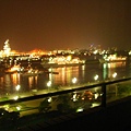從飯店拍出去的神戶港夜景