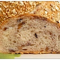 五穀健康麵包1