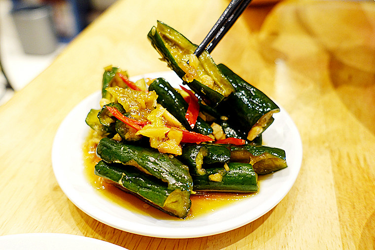 台中美食｜台中北屯｜北屯美食｜牛喝湯｜軟骨飯｜牛肉麵