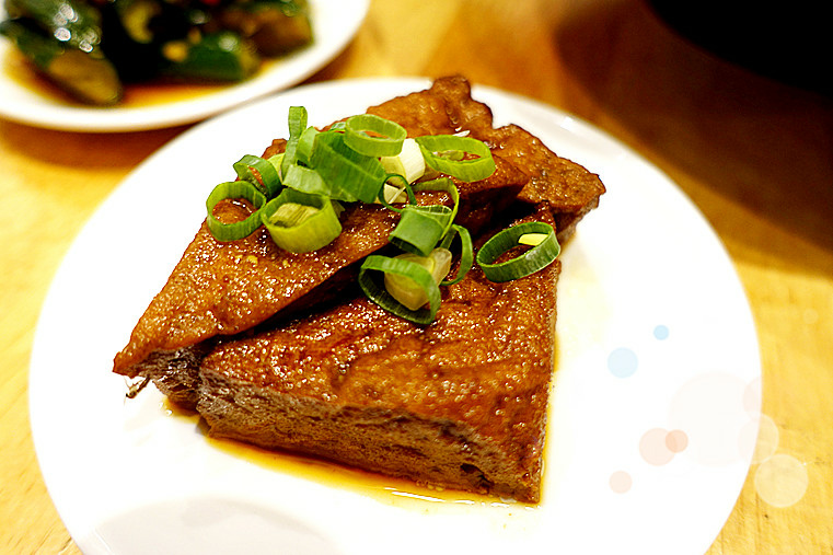 台中美食｜台中北屯｜北屯美食｜牛喝湯｜軟骨飯｜牛肉麵