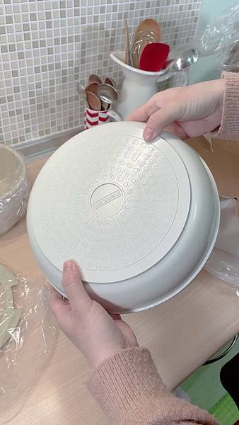20220101Fika陶瓷不沾鍋開箱_04.jpg 20220101Fika陶瓷不沾鍋開箱_04.jpg