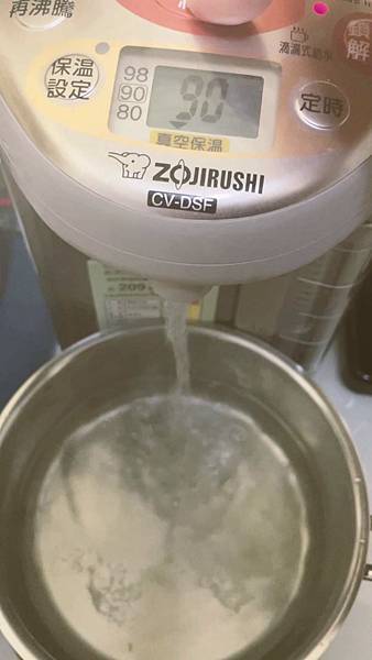 20220228如何清潔電熱水瓶的水垢_4.jpg 20220228如何清潔電熱水瓶的水垢_4.jpg