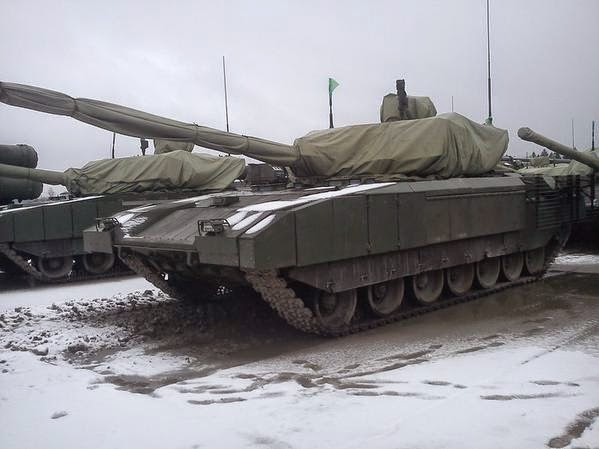 Close-ups of Russia new Armata T-14 Tank 2