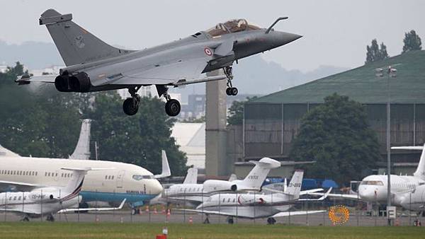 a-dassault-rafale-fighter