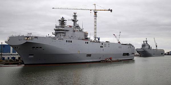 france-could-sell-those-russian-mistral-warships-to-china