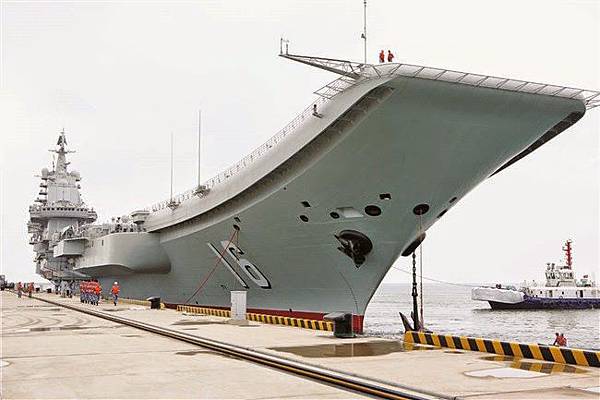 Latest photos of Chinese aircraft carrier Liaoning 1