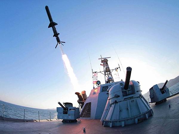 north-korea-missile-launch-4