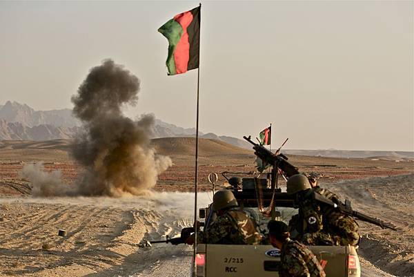 Afghan_Army_neutralizes_IED