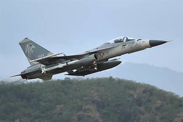 Re: [提問] 有關空軍的現況與購機選擇