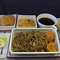 機上食物～炒麵