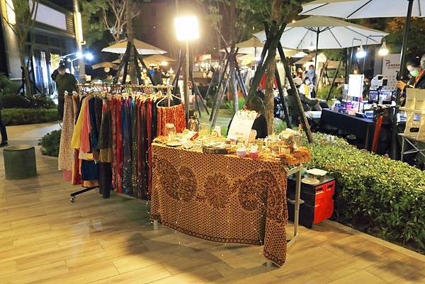 IMG_0483.JPG IMG_0483.JPG