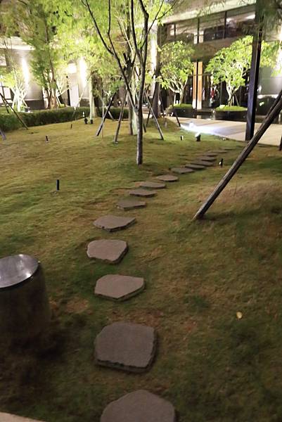 IMG_0556.JPG IMG_0556.JPG