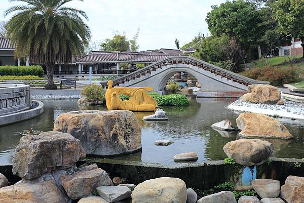 IMG_0704.JPG IMG_0704.JPG