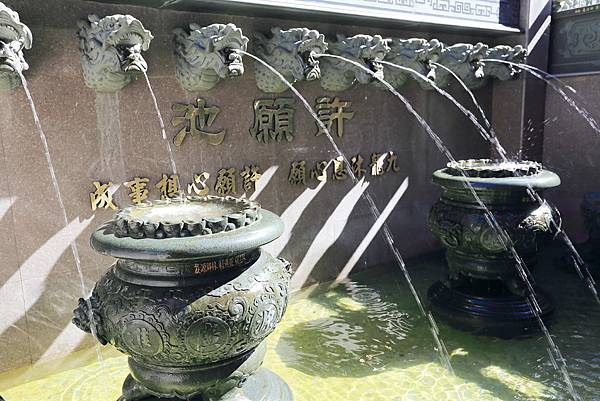 IMG_0052.JPG IMG_0052.JPG