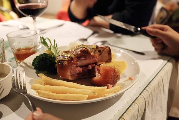 IMG_0529.JPG IMG_0529.JPG