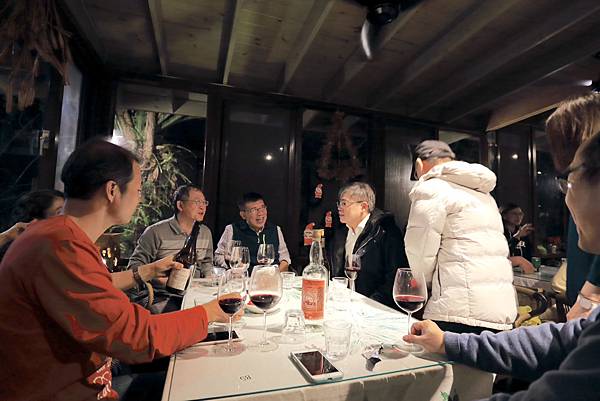 IMG_0533.JPG IMG_0533.JPG