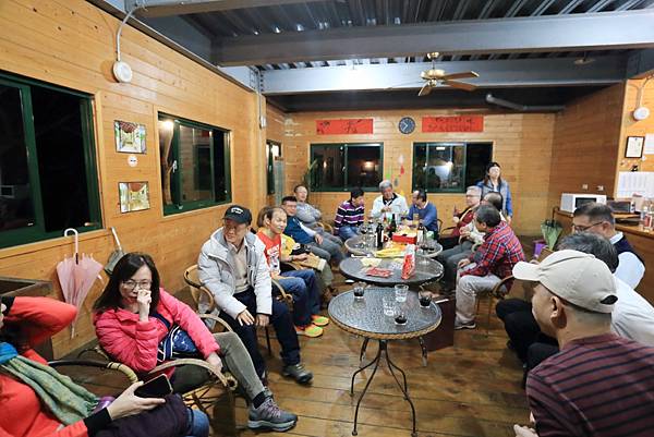 IMG_0555.JPG IMG_0555.JPG