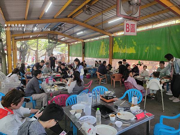 《苗栗後龍》親子團聚景點自助烤肉吃到飽。台灣水牛城