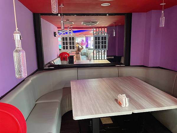 女人知己試用大隊,口碑行銷,部落客行銷,Party創作美食茶房,永和餐廳,親子餐廳,商務聚會,生日聚會,學生聚會,過年聚會,跨年聚會,包廂區,吸菸區,可包場,可投影,免費WIFI,每桌都有提供電源插座.USB插座,調酒,特調飲品,有提供桌遊,營業到凌晨3點,美食探索.歡樂聚會.盡在party,大台北最寬敞時尚的暢飲店,99元流行飲品無限暢飲一天,299元花式調酒無限暢飲一天,全國獨一無二 流行飲品+花式調酒同步暢飲,1000元消費卷享半年份無限暢飲,1800元消費卷享一年份無限暢飲,【Party行動辦公室包月方案】：1個月2999元(每日10：00-晚上11：00  /   流行茶飲無限暢飲+75元內茶點1份   /  可享套餐.茶點9折優惠)