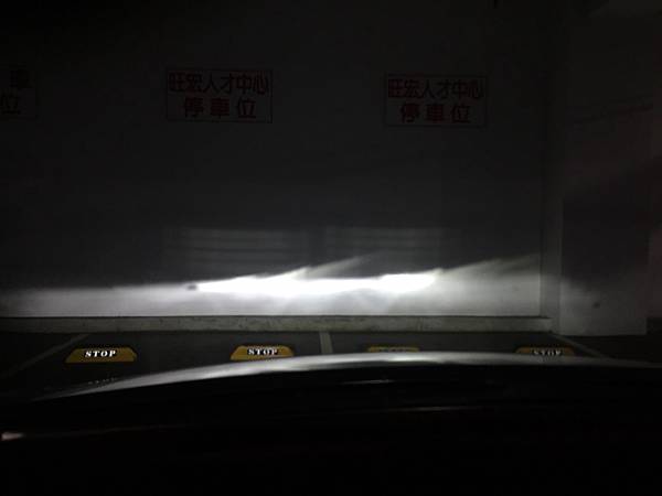 黑鑽LED.jpg 黑鑽LED.jpg