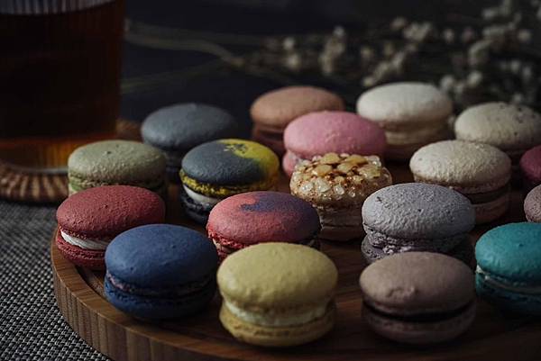 🍬 從手心開始的甜:拾參馬卡龍烘焙日誌