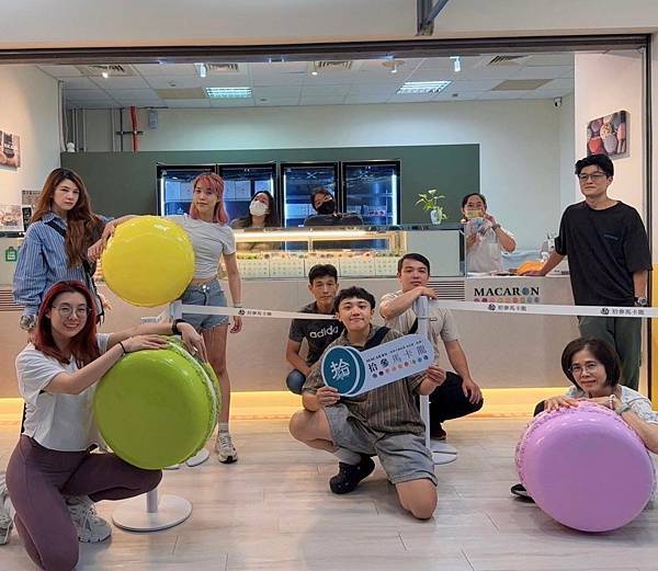 拾參馬卡龍:三多捷運門市日誌路線圖指南