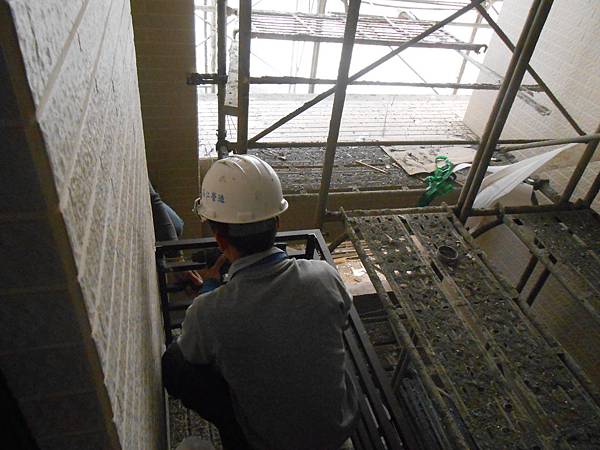 02-29 3F冷氣格柵安裝 02-29 3F冷氣格柵安裝