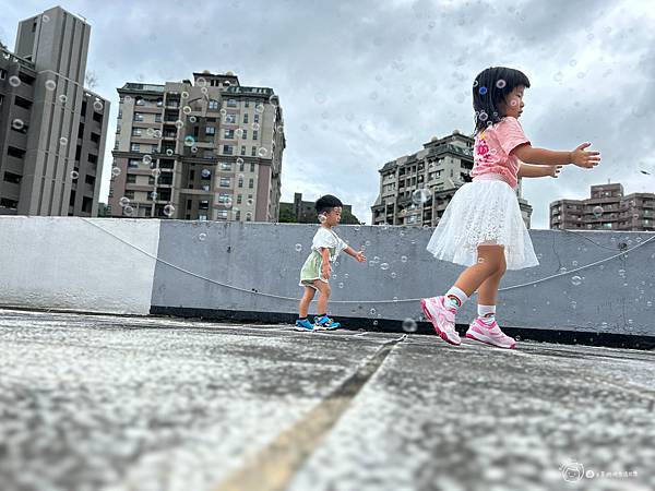 上學日常舒適跑跳~穩定安全護足的幼兒園鞋款ASICS亞瑟士童