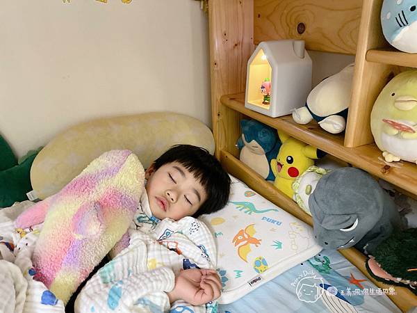 兒童語言故事機開箱|孩子的第一棟小房子-寶貝學習陪伴的新夥伴 兒童語言故事機開箱|孩子的第一棟小房子-寶貝學習陪伴的新夥伴
