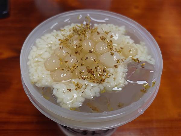 這次是真的迫不及待要和大家分享@金鉢鉢冰粉JINBOBOBI