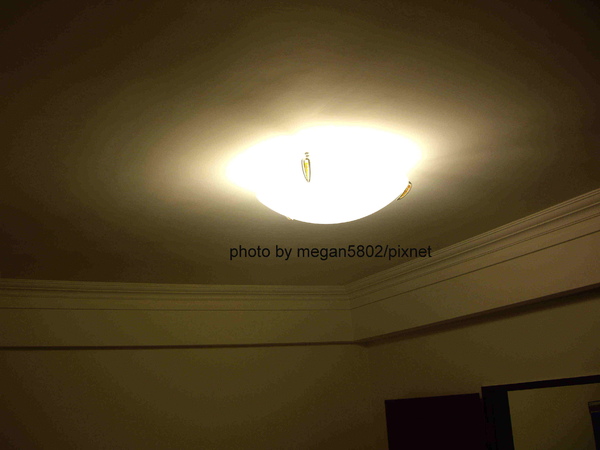 5F和室燈ON.JPG