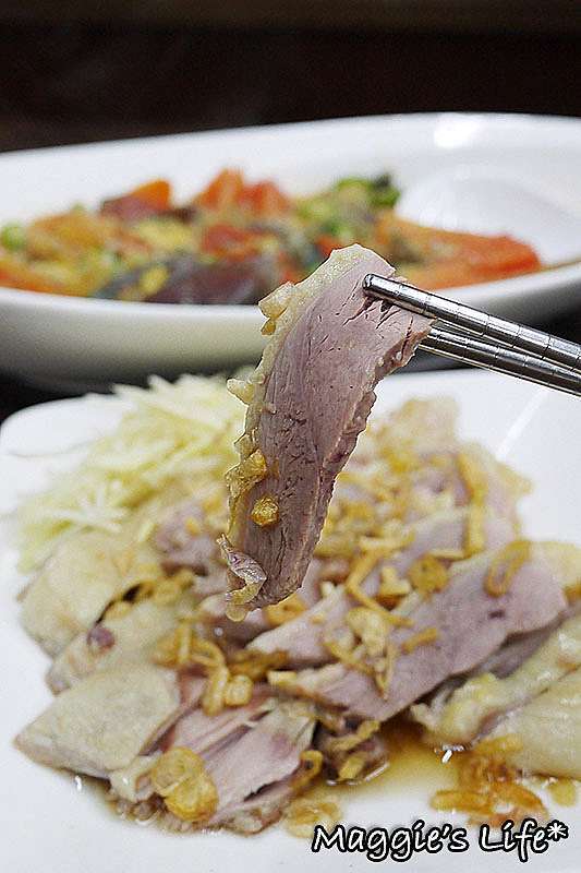 宜蘭礁溪美食 合鴨米灶腳 自營牧場自產自銷 礁溪鴨肉飯 泡菜鴨肉 何首烏燉鴨 瑪姬的饗樂圈圈 新娘秘書綠茵maggie 痞客邦