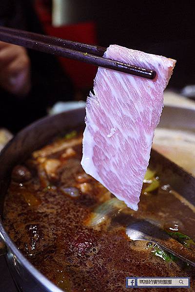 【basement頂級鴛鴦養身鍋】內湖麻辣鍋。捷運葫洲站美食