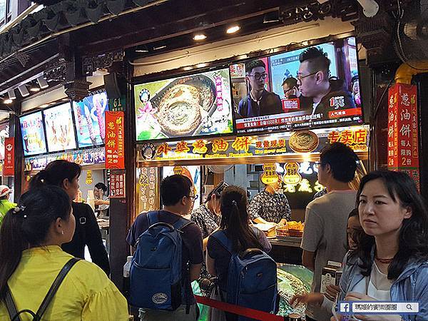 ◆上海自由行【豫園-上海城隍廟】古色古香的街道巡禮。南翔饅頭店蟹黃灌湯包