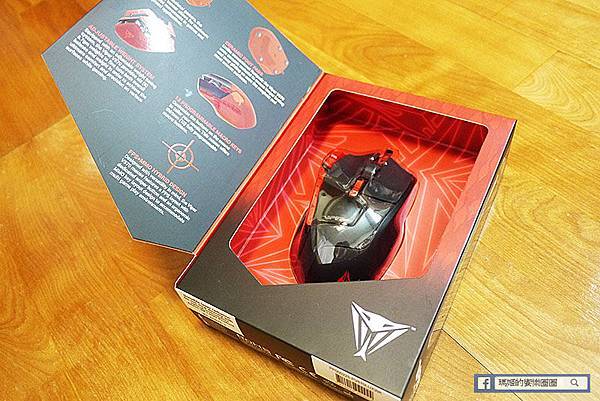 3C開箱【VIPER美商博帝V570九界蛇妖RGB雷射電競滑鼠】七彩霓虹酷炫電競滑鼠 3C開箱【VIPER美商博帝V570九界蛇妖RGB雷射電競滑鼠】七彩霓虹酷炫電競滑鼠