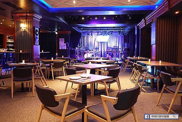 台北美食【音樂火箭Rocket Music】台北音樂餐廳推薦。台北現場演唱。忠孝新生音樂餐廳。台北音樂酒吧 台北美食【音樂火箭Rocket Music】台北音樂餐廳推薦。台北現場演唱。忠孝新生音樂餐廳。台北音樂酒吧