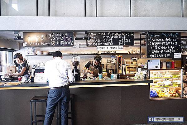 台北南京三民咖啡館【O.L.O CAFÉ】熱帶雨林中的悠閒午后〡免費WIFI聚餐包場 台北南京三民咖啡館【O.L.O CAFÉ】熱帶雨林中的悠閒午后〡免費WIFI聚餐包場