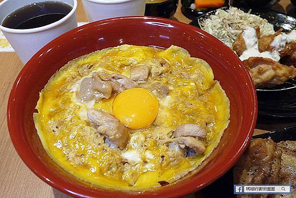 【鳥開親子丼】林口三井丼飯推薦～來自日本名古屋必吃親子丼海外首店開賣啦！7/26起開幕雙重優惠開跑！