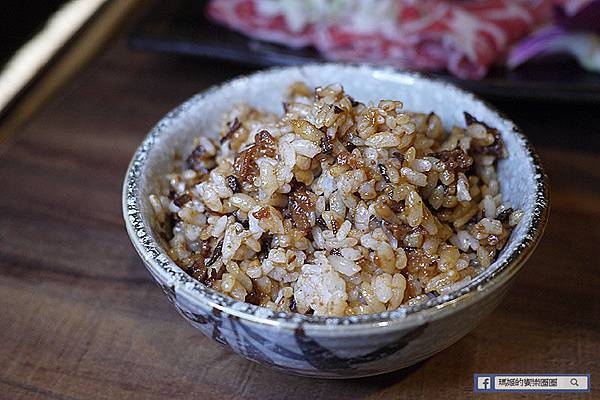 新莊海鮮火鍋推薦【瘋一鍋頂鮮鍋物】全台獨家吃火鍋配手搖飲